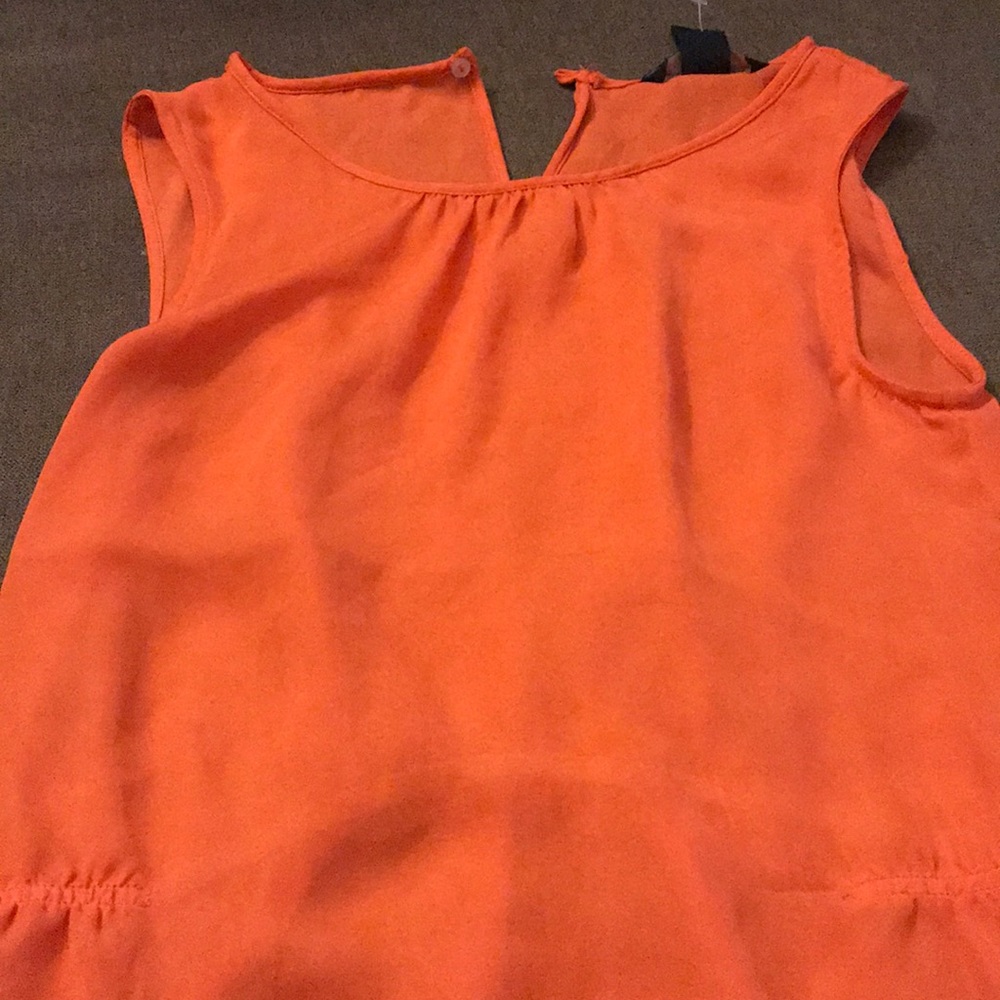 Orange top - Picture 2 of 2